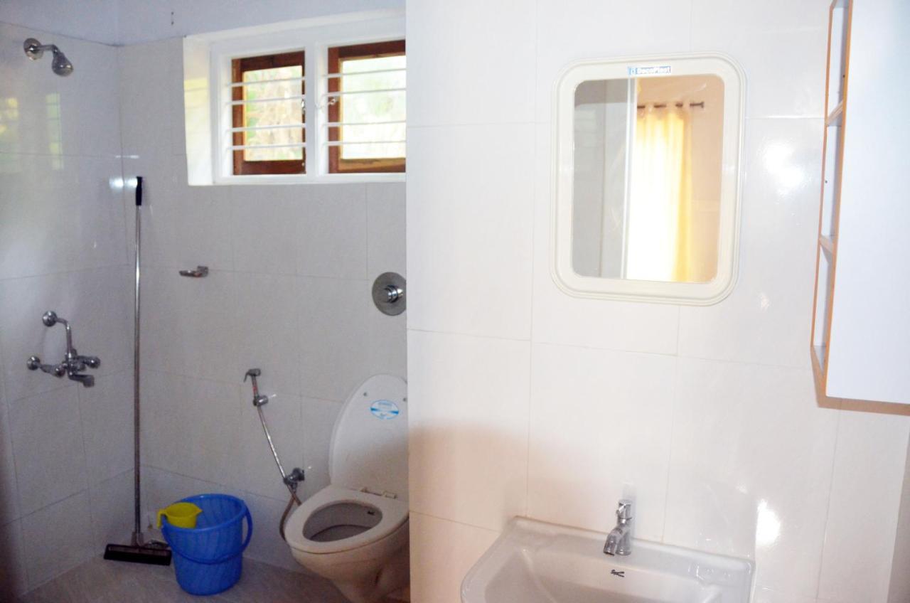 Arya Homestay Bougain Villa Gokarna  Luaran gambar