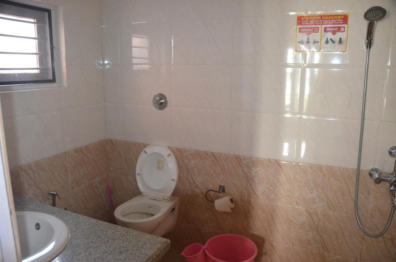Arya Homestay Bougain Villa Gokarna  Luaran gambar