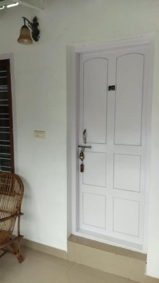 Arya Homestay Bougain Villa Gokarna  Luaran gambar