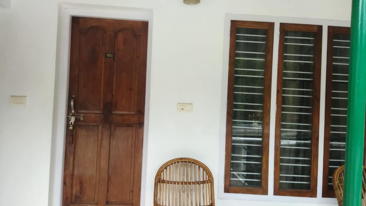 Arya Homestay Bougain Villa Gokarna  Luaran gambar